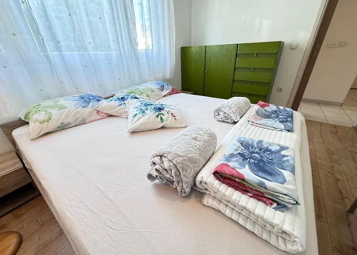 Rose, Centar * Zadar